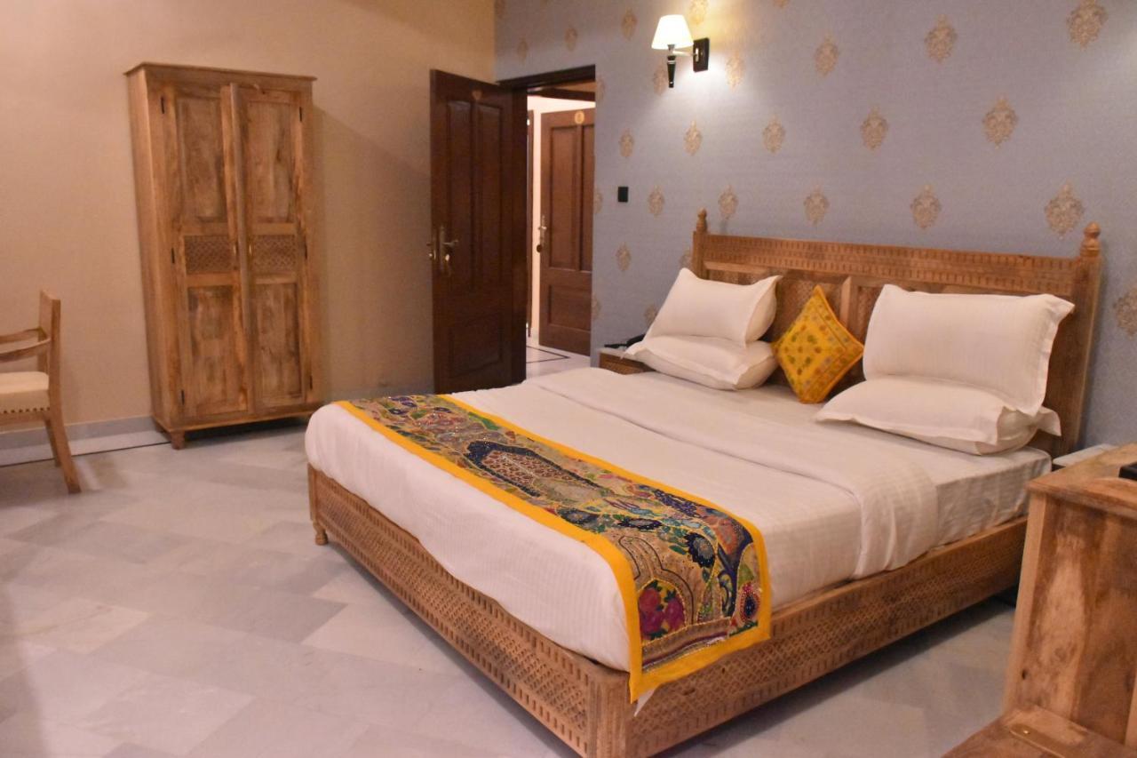 K D Palace - Heritage Hotel On Fort جيلسامر المظهر الخارجي الصورة